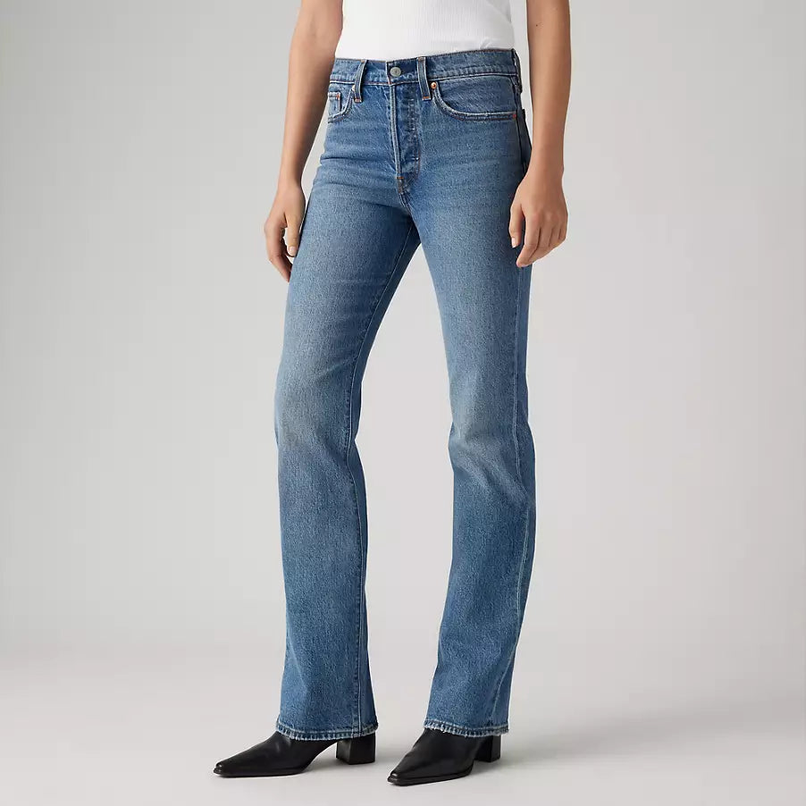 Levi’s Wedgie Bootcut Jeans