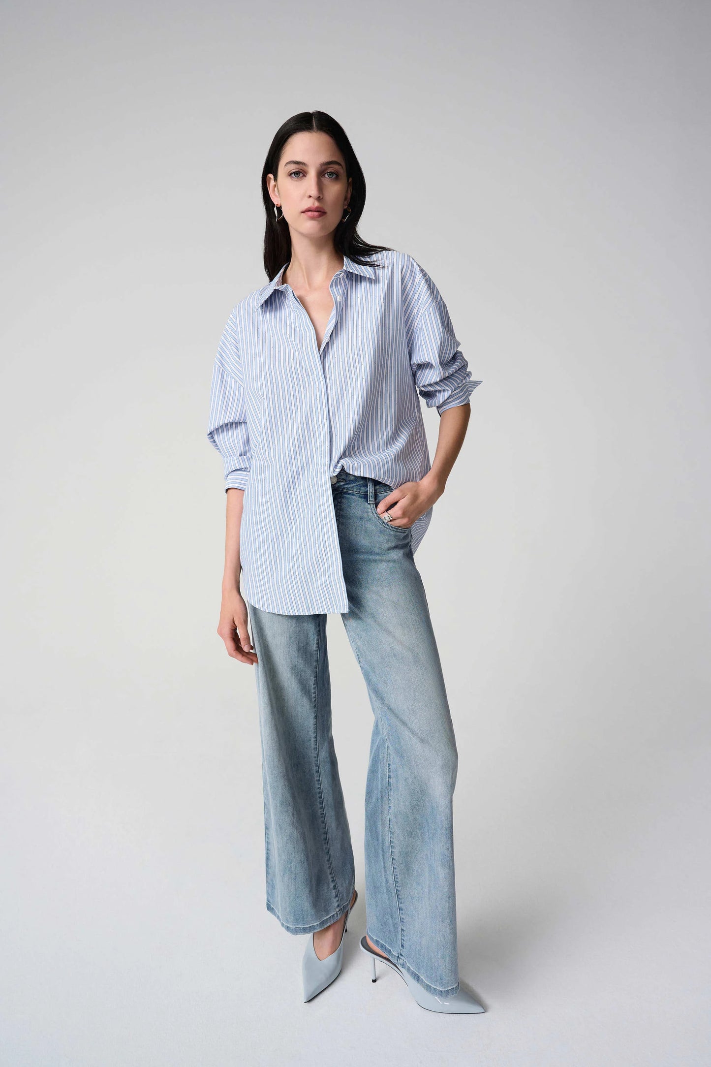 Tencel Stripe Print Boxy Blouse
261931
Hots