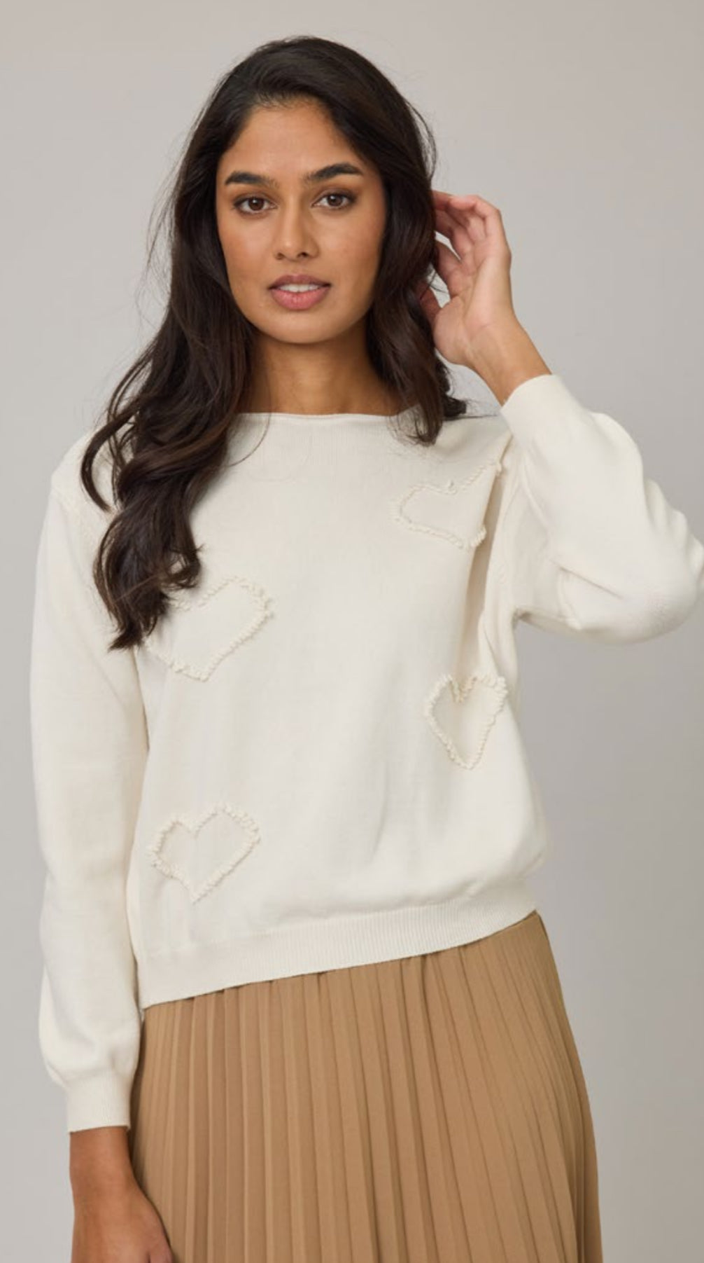 Pistache Heart Fringe Knit Sweater Cream