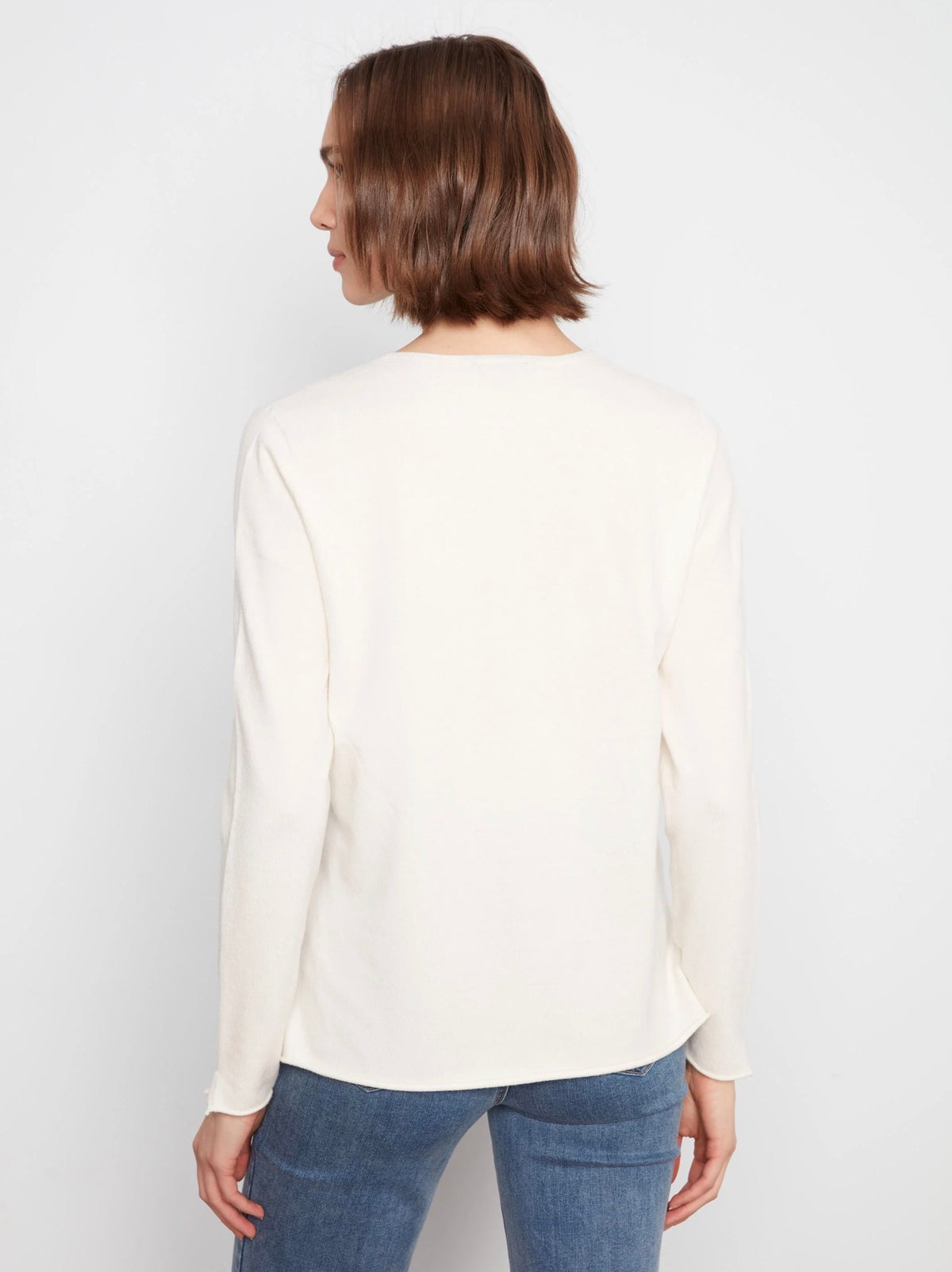 Charlie B Basic V-Neck Sweater Ecru