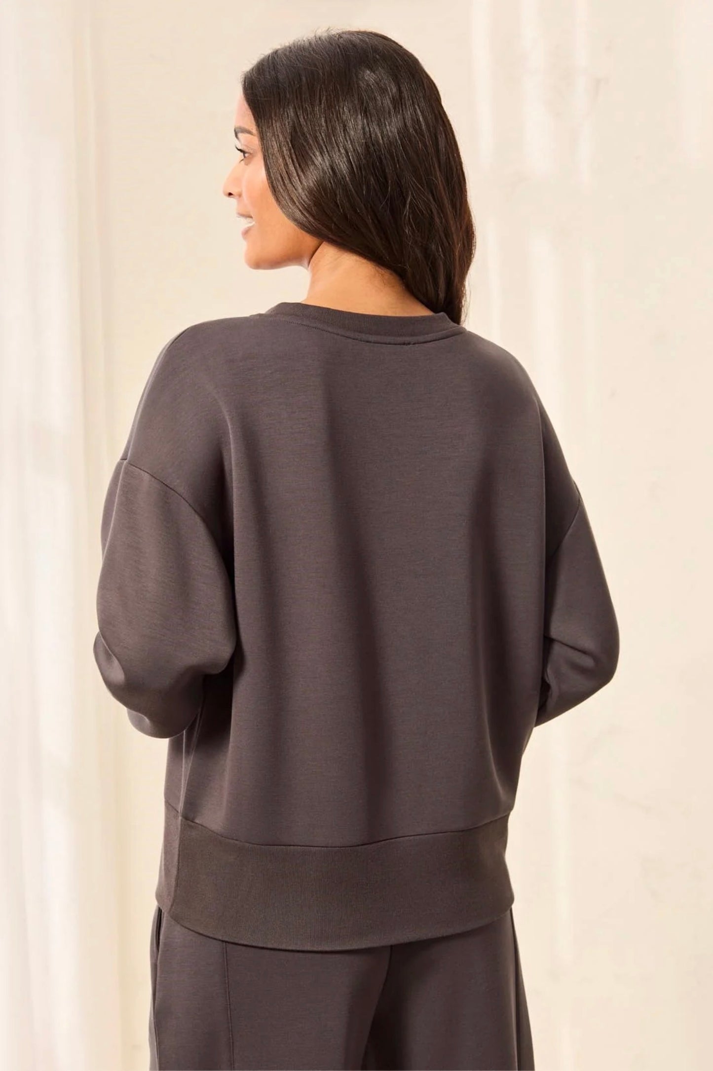 Tribal Techno Lux V-Neck Pullover Tornado