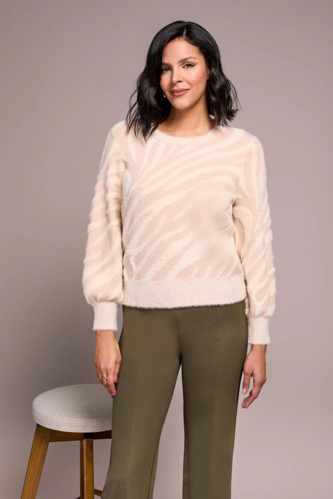 DOUBLE-KNIT PUFF LONG SLEEVE CREW NECK SWEATER