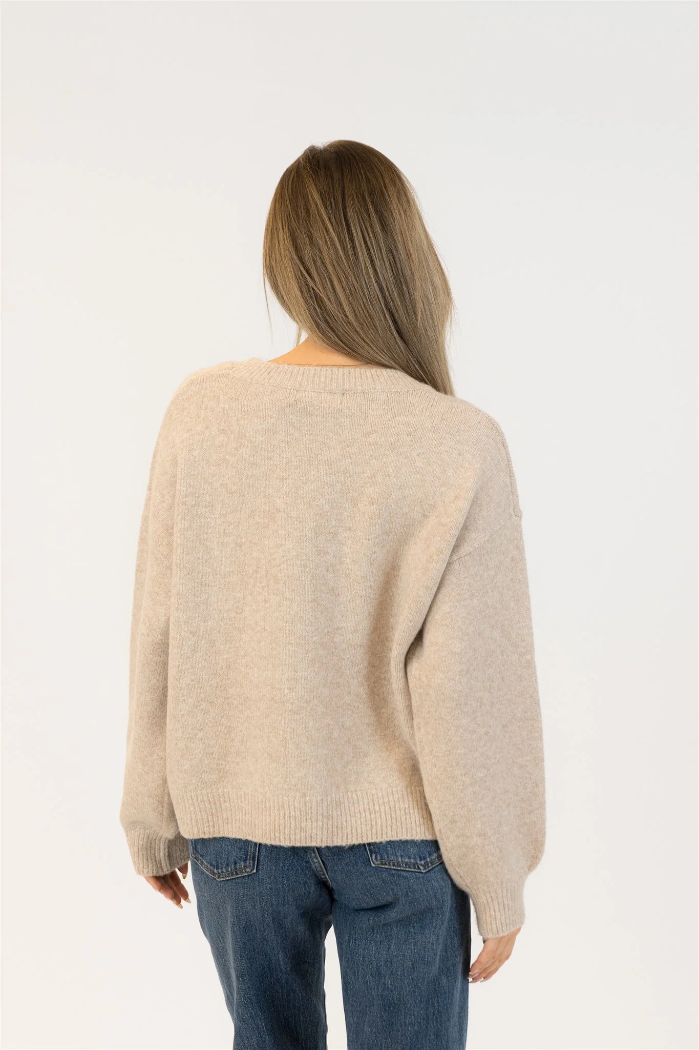 Lyla & Luxe Bows Sweater Beige