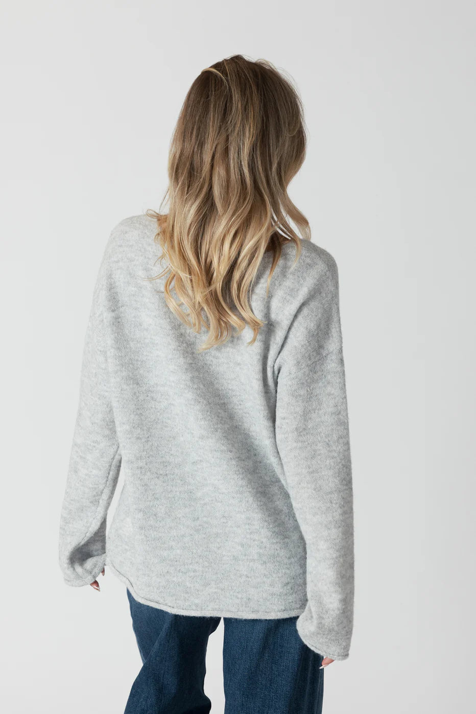 Lyla & Luxe Luna Heart Sweater