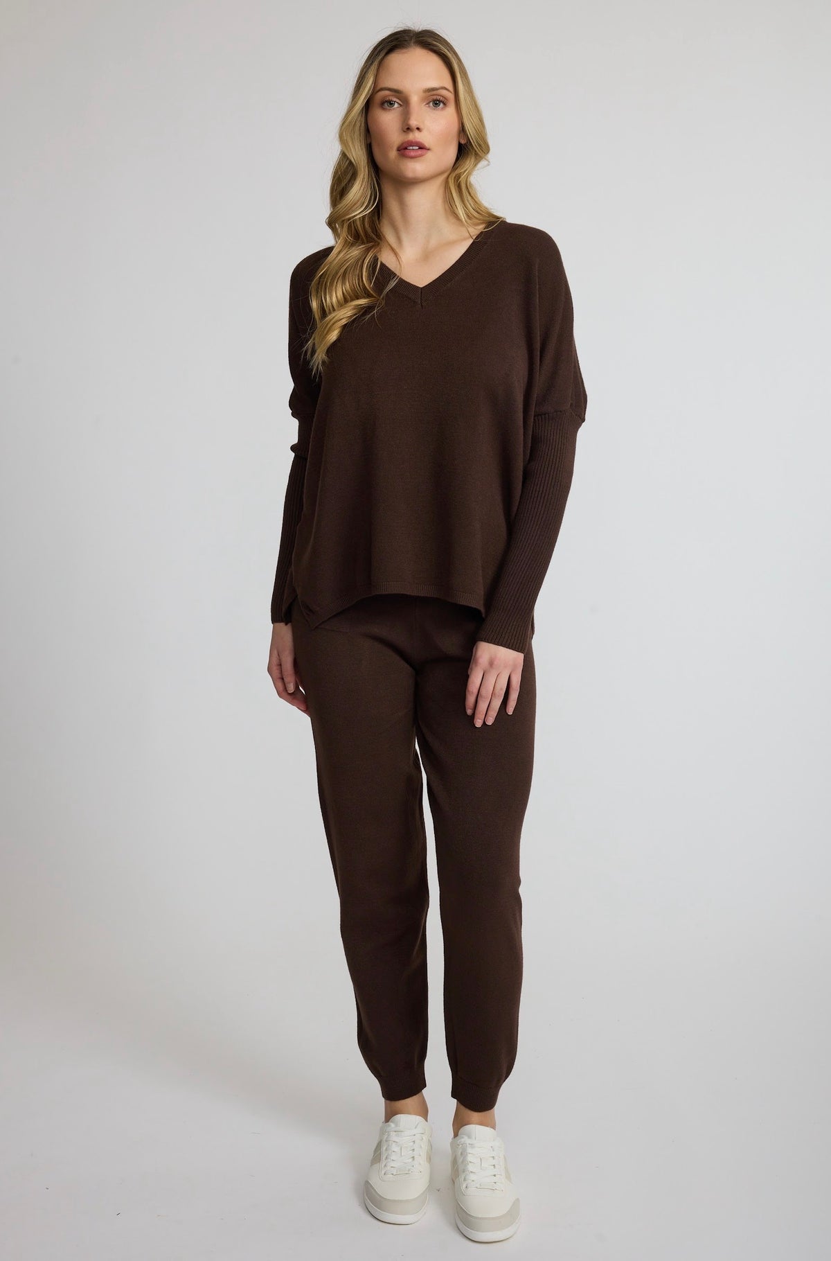 Pistache Ribbed Sleeve V-Neck Sweater Espresso