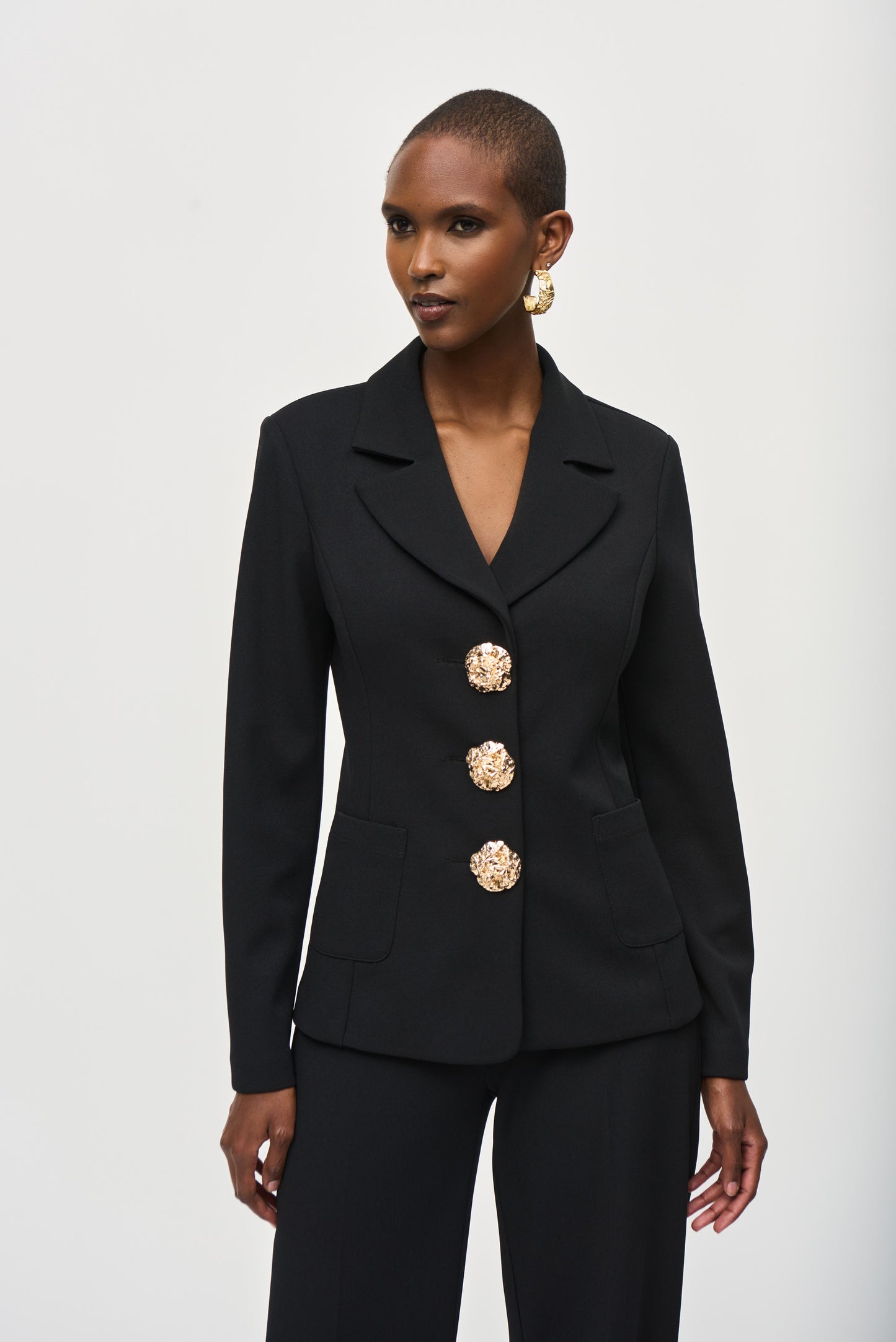 Scuba Crepe Fitted Blazer
243160
Hots/Magazine Style/Hero Style