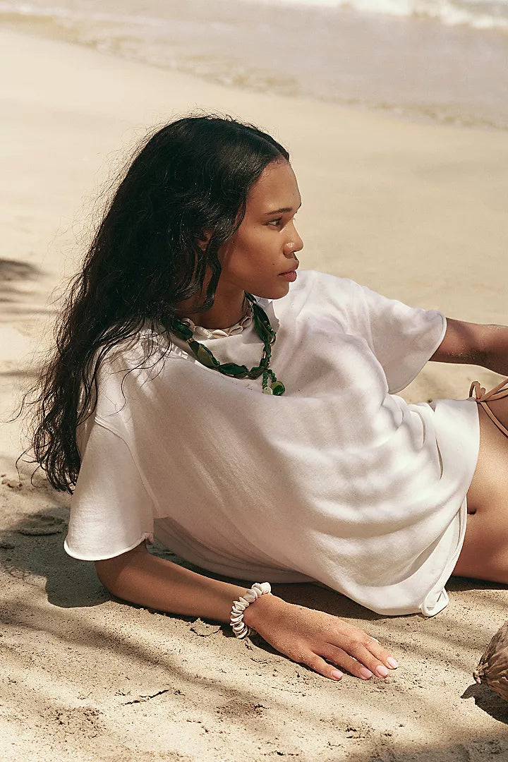 Nina Tee Ivory