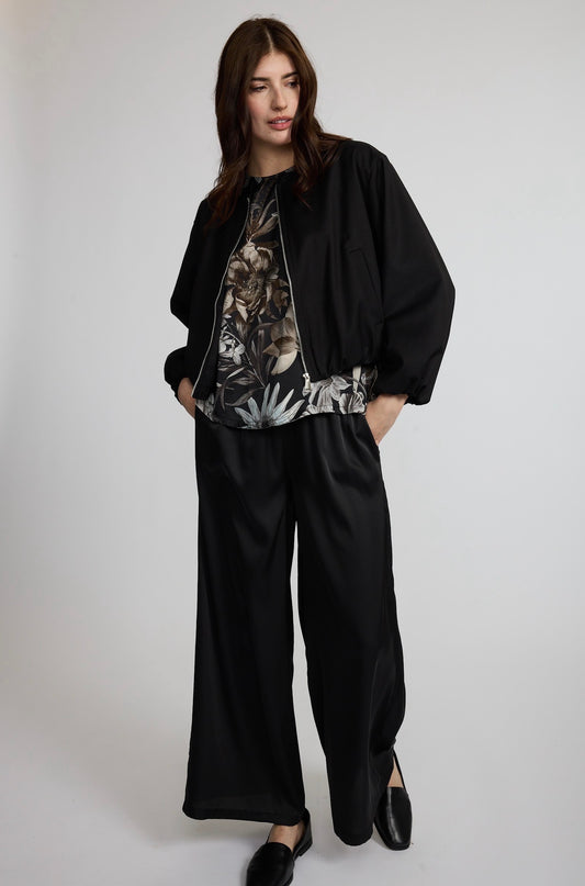 Pistache Stretch Pull On Pants Black
