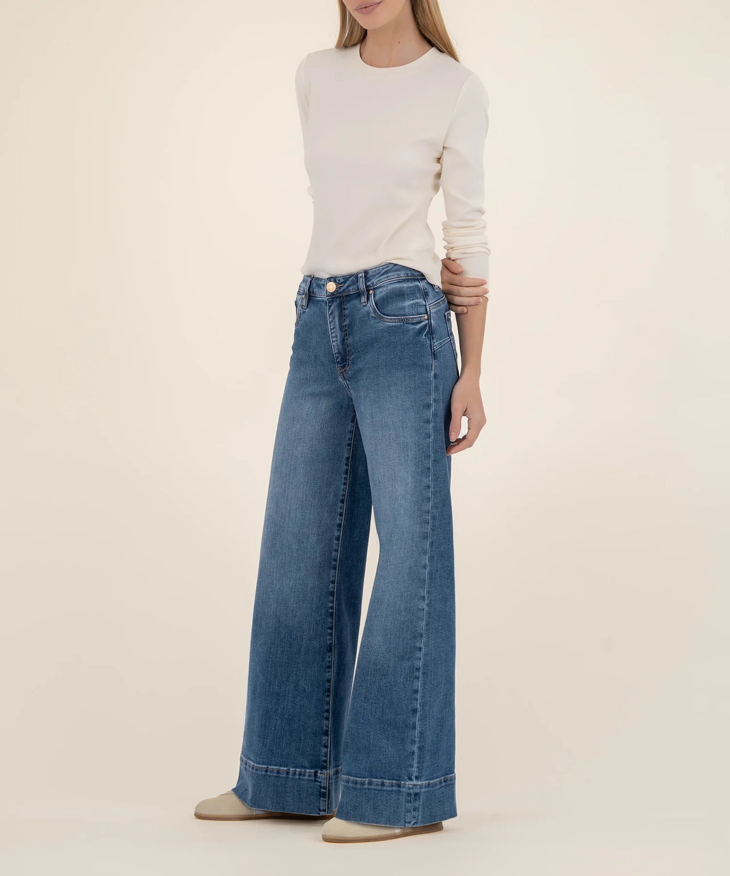 Kut Maya High Rise Wide Leg Jeans Amuse