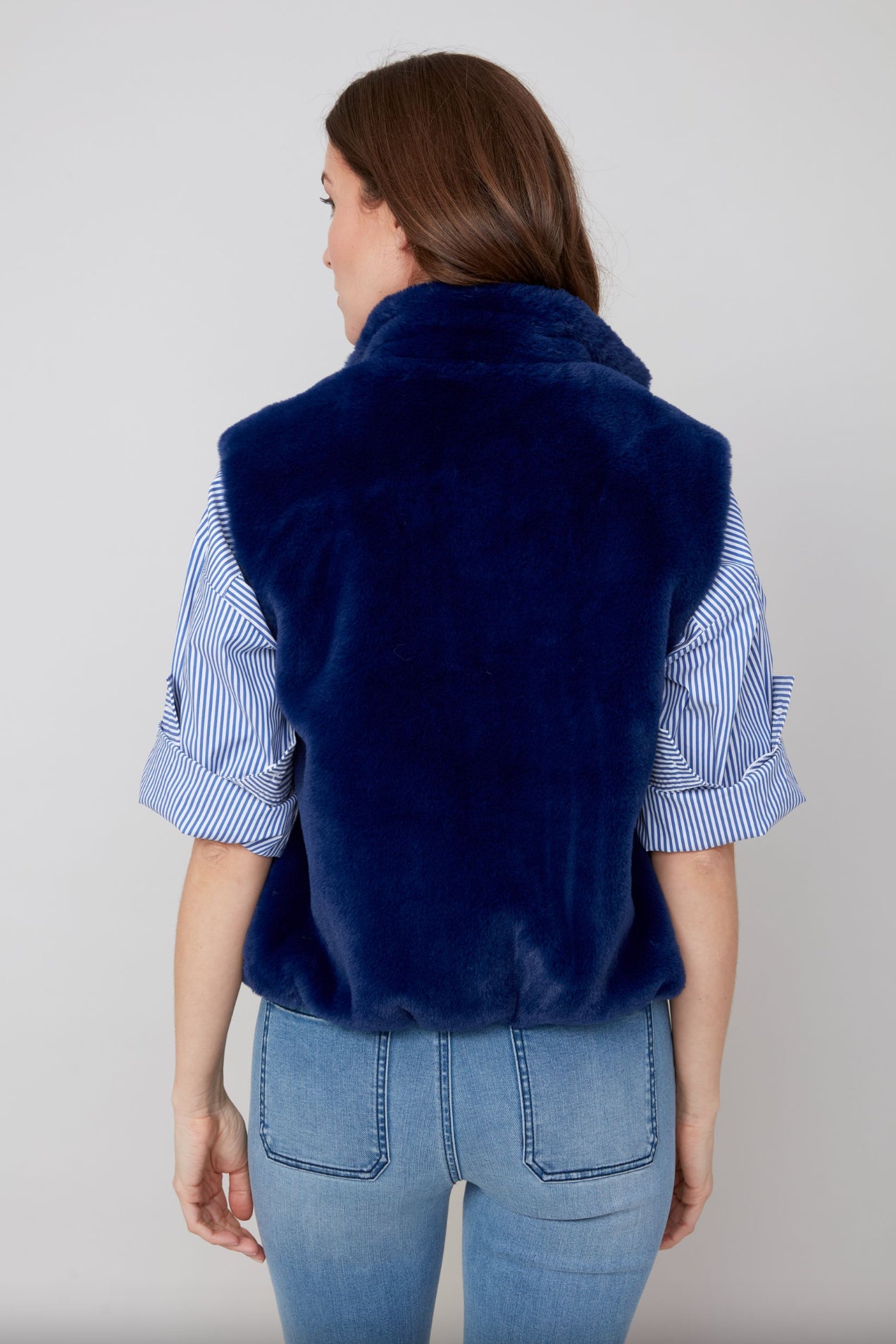 Renuar Faux Fur Vest Oxford
