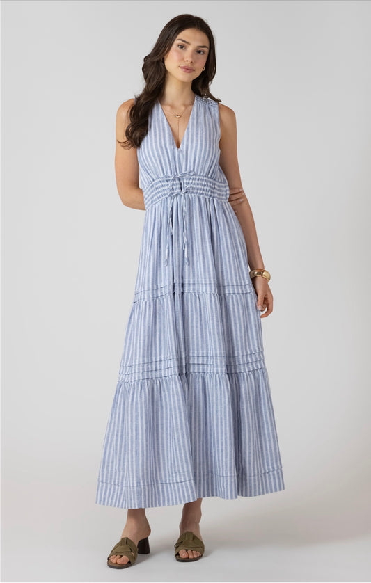 Dex Pleat Detail Smock Waist Dress Chambray