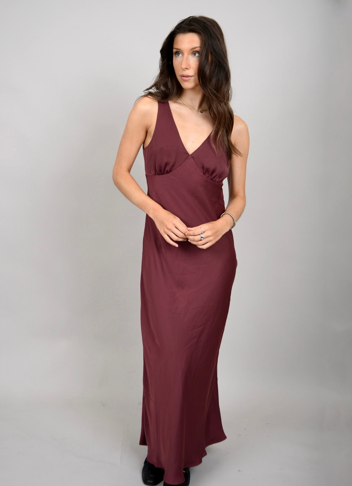 Drimma V-Neck Maxi Dress Burgendy