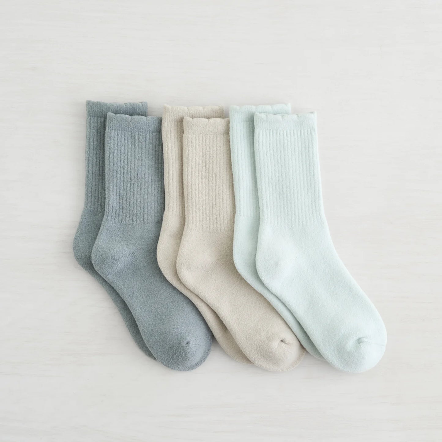 Lemon Scalloped Full Terry Crew Socks 3 Pack Pastel Grey