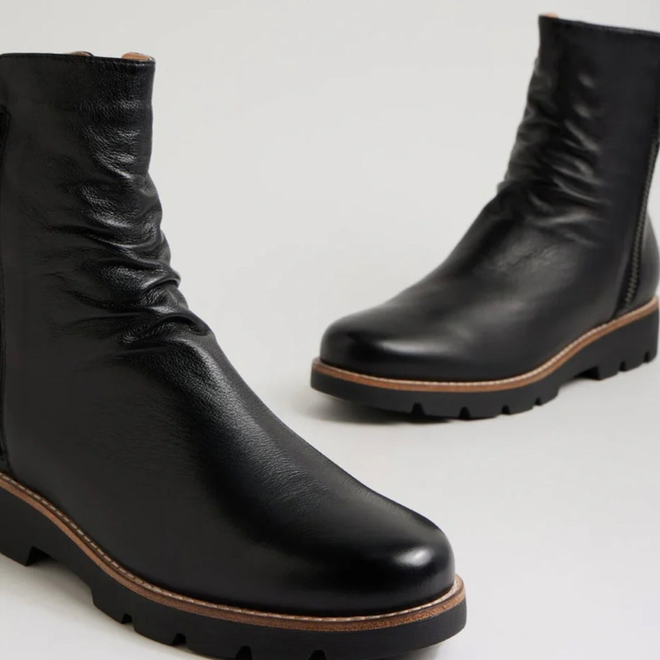 Django & Juliette Dixeya Ankle Leather Boot Black