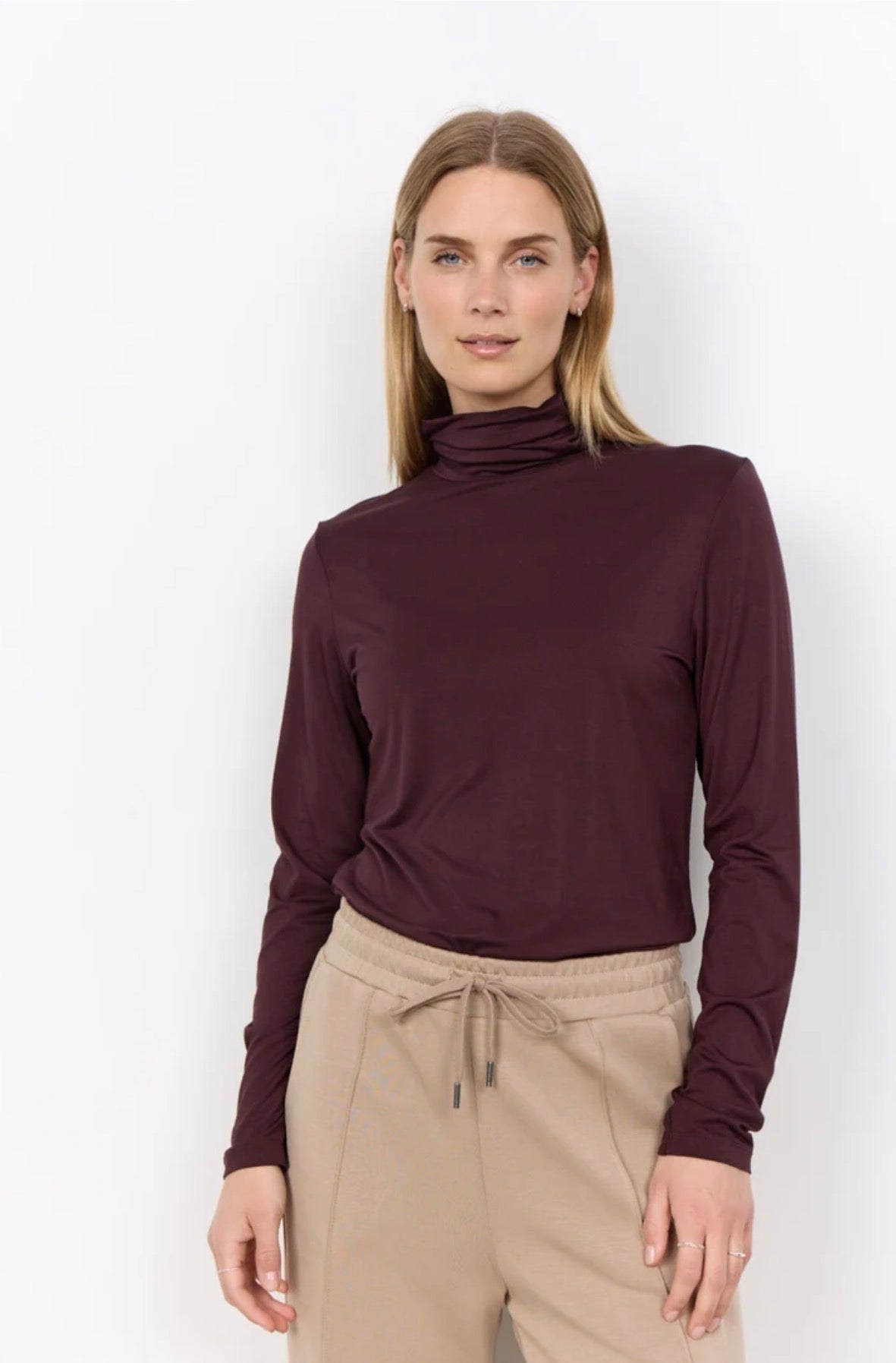 Soya Concept Marcia Turtleneck Dark Plum