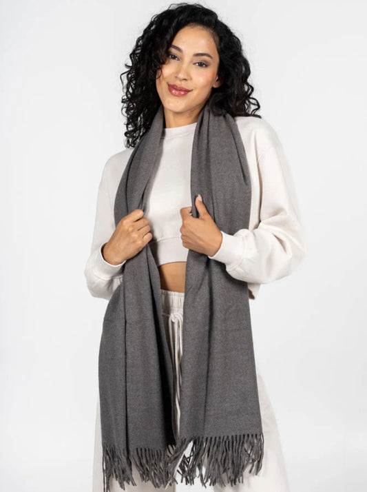 C’est Moi Solid Scarf Grey