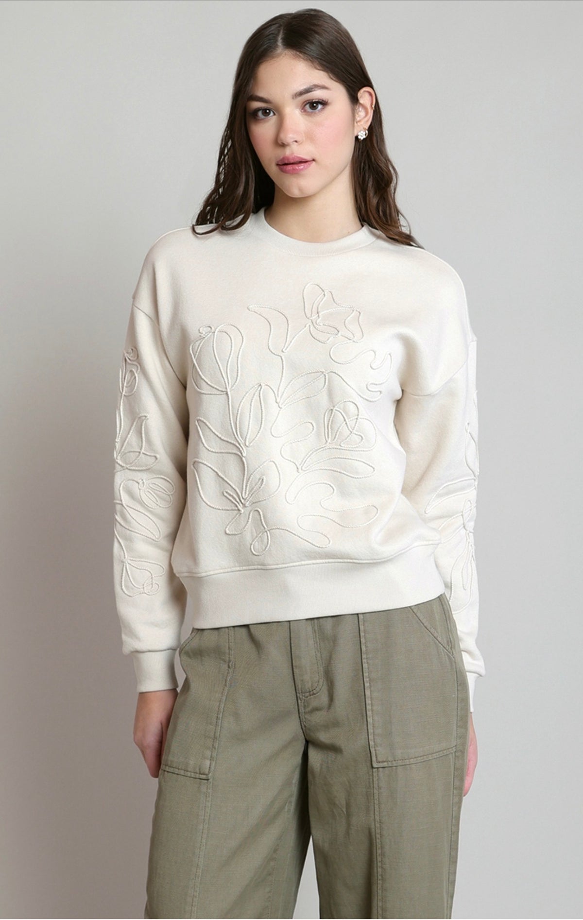 Dex Embroidered Sweatshirt Ivory