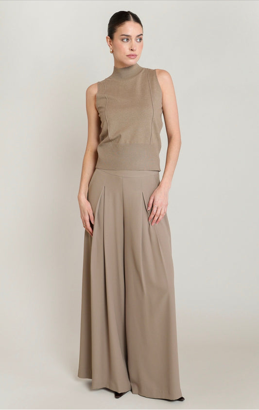 Black Tape Wide Leg Pleat Pants Mushroom