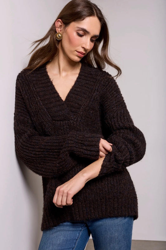 Tribal Blue Thread Chunky Ribbed V-Neck Sweater Saddle Brown
