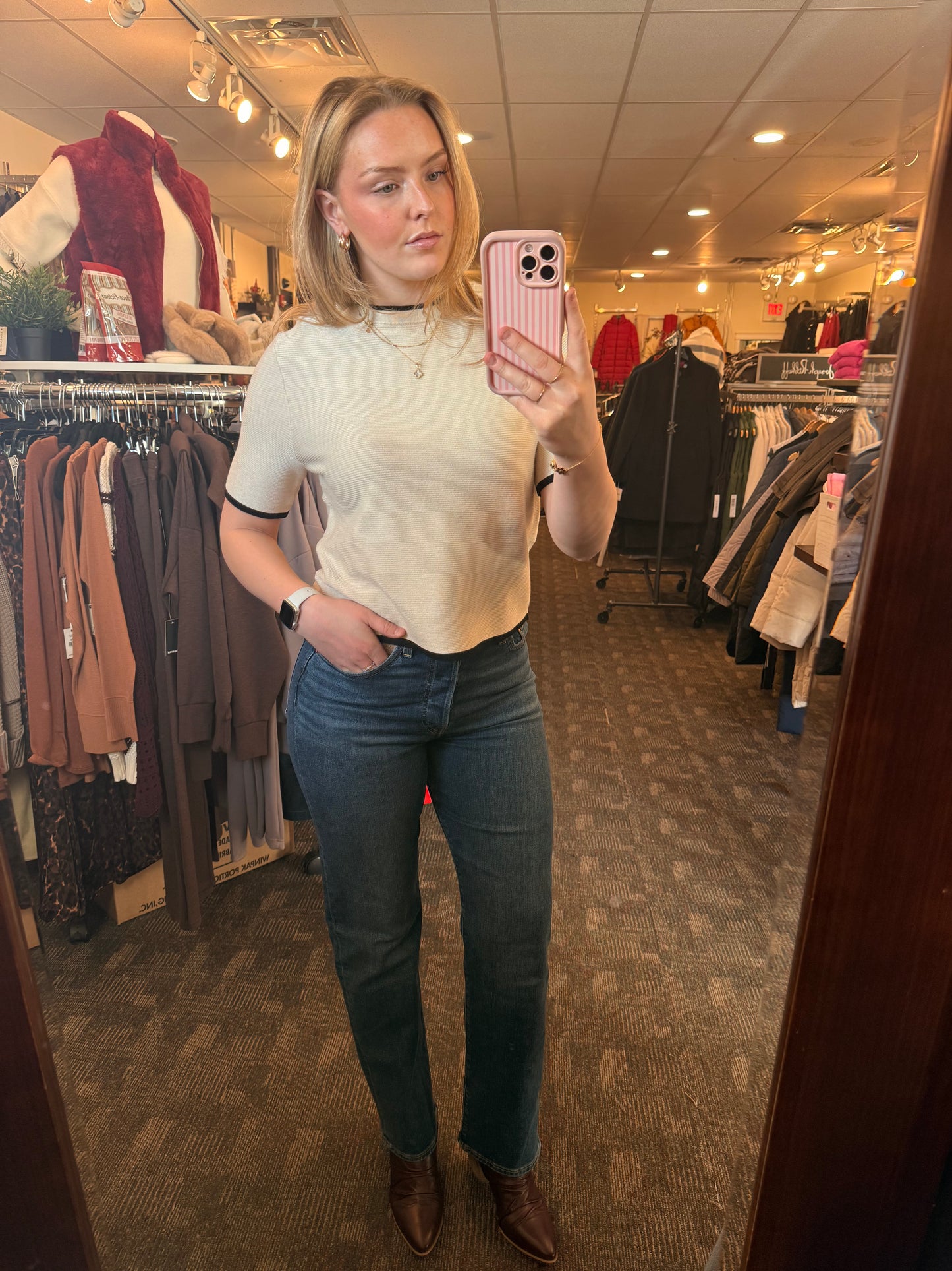 Jeanie from Miz Mooz