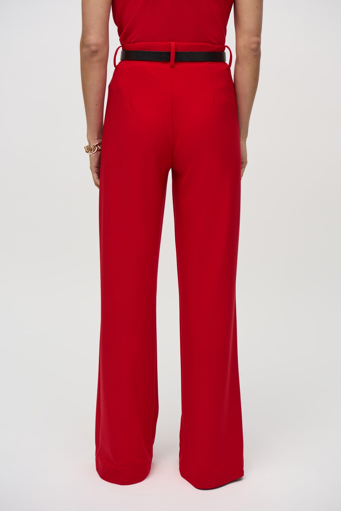 Silky Knit Belted Wide-Leg Pants
244093