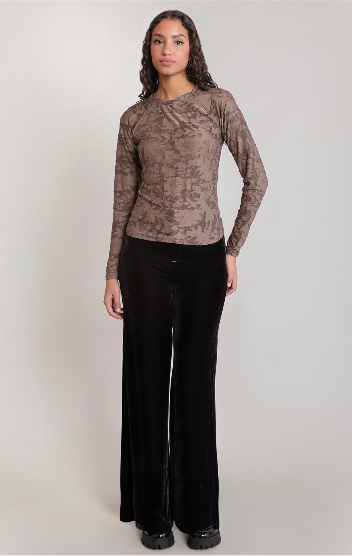 Dex Velvet Wide Leg Pants Black
