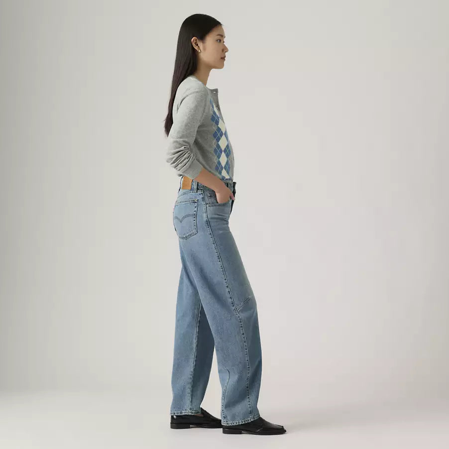 Levi’s Baggy Dad Barrel Jeans