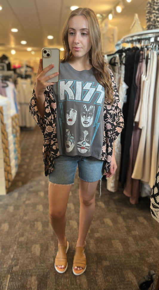Shannon Passero Kiss Pullover