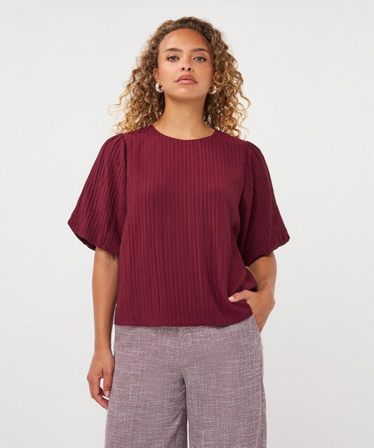 Esqualo Balloon Sleeve Crinkle Blouse Merlot