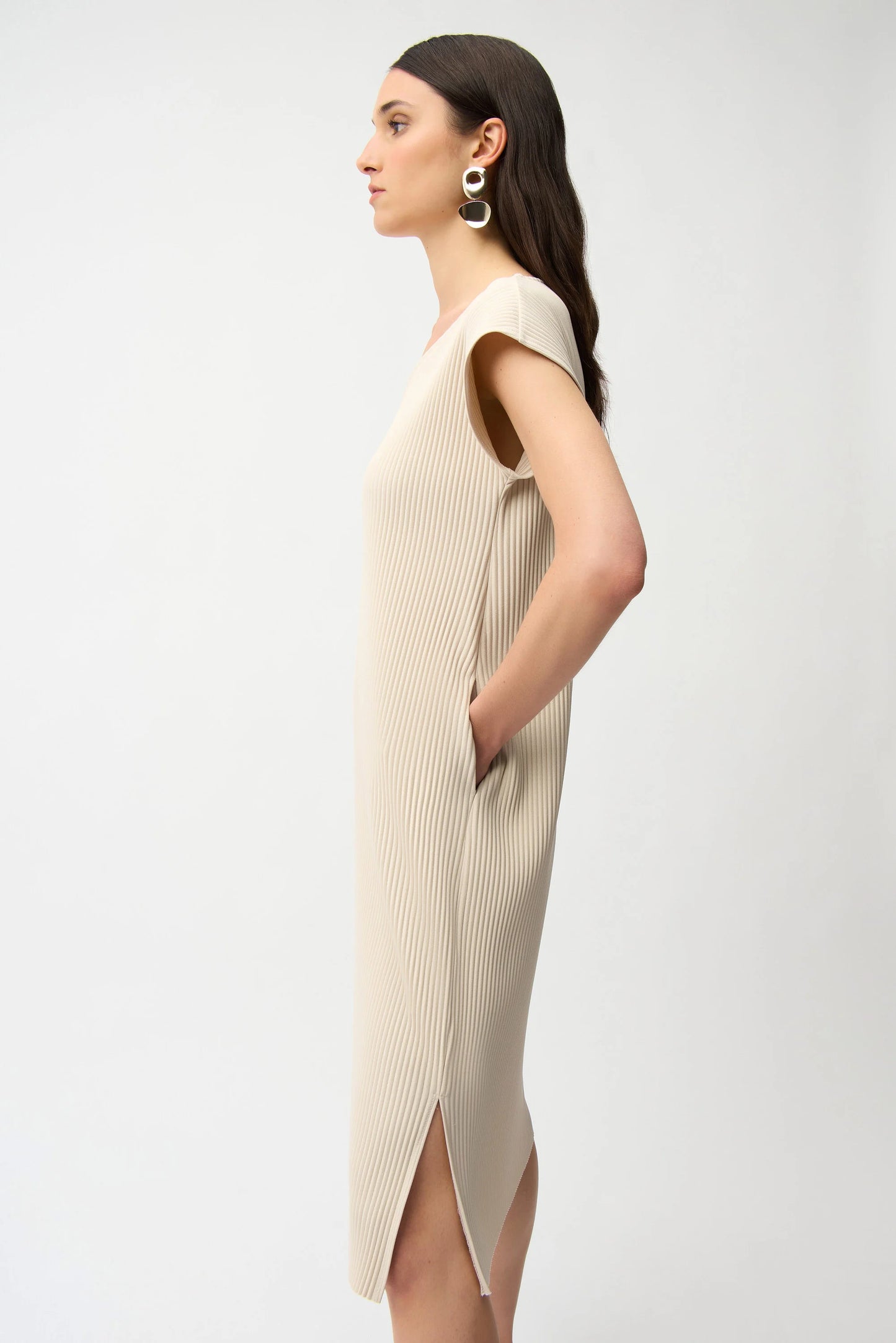 Pleated Scuba Crepe Straight Dress With Pockets Moonstone 261252