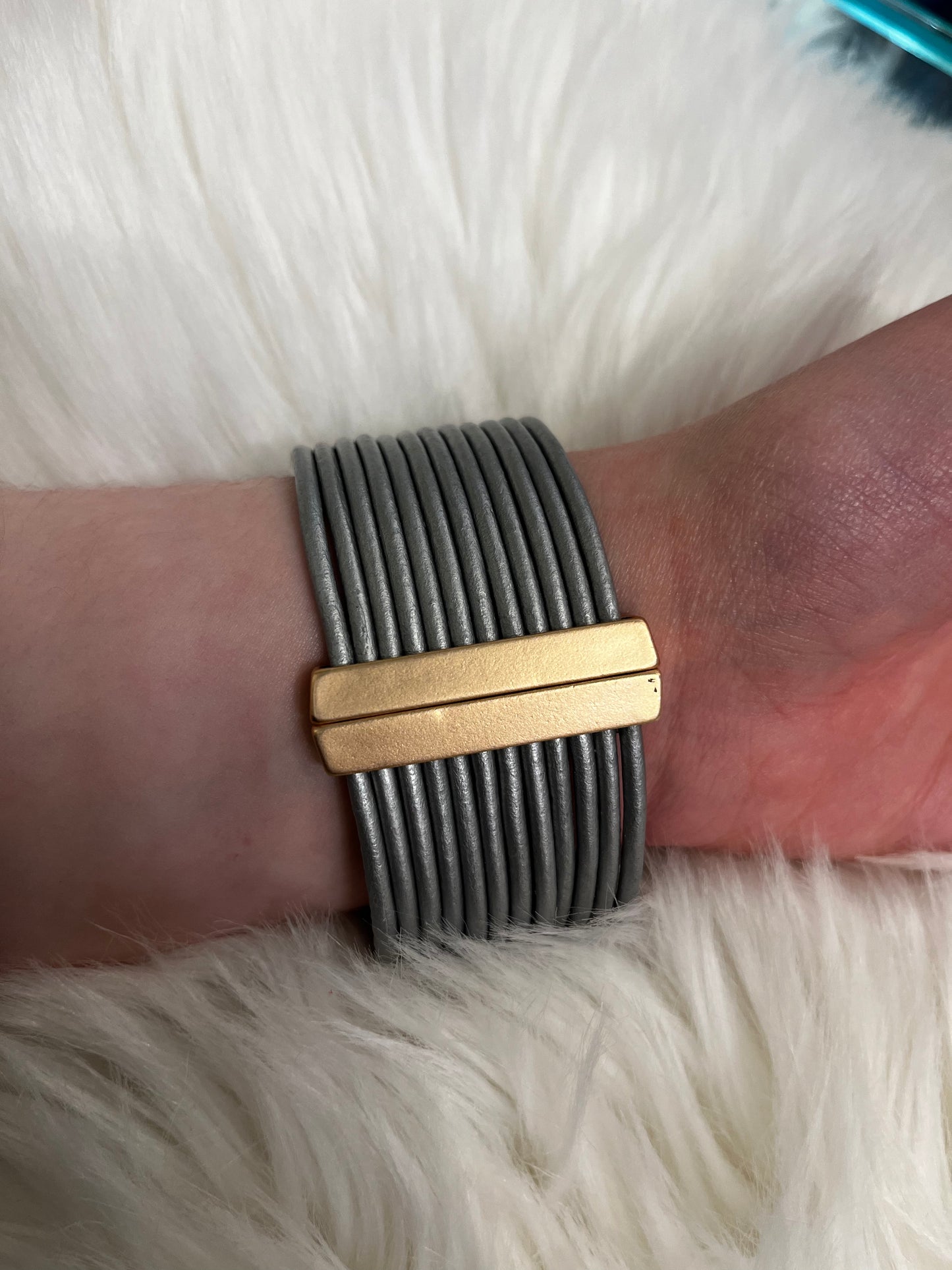 Merx Grey/Gold Magnetic Bracelet