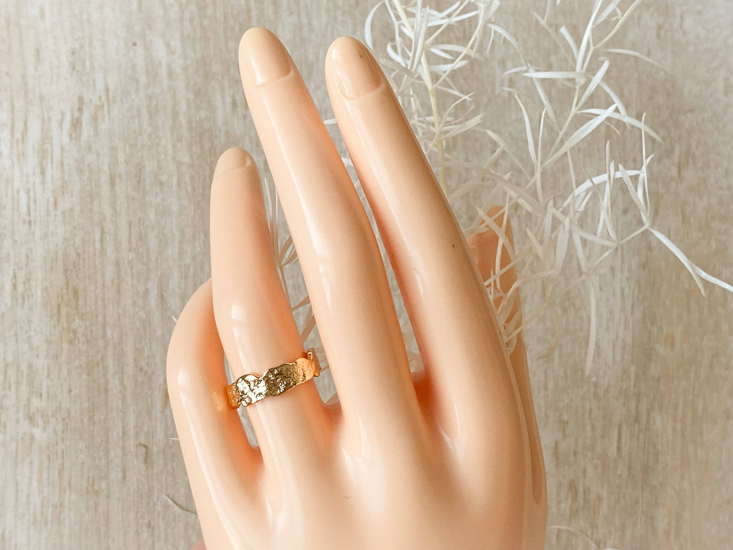 Agaveh Girl Malta Ring Gold